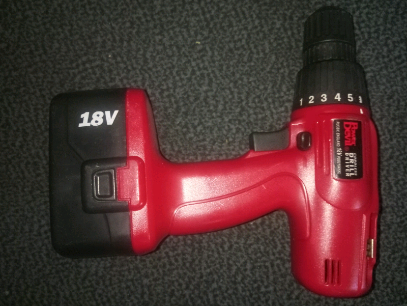 Power devil 18v cordless drill & charger for spare or repair in