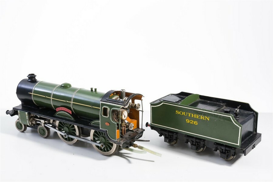 Bassett Lowke Gauge 1 Live Steam 4-4-0 SR Locomotive 'Repton