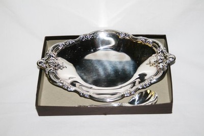 Oneida Community Silverplate Silver Artistry 2 Pc Party Set Tray & Spoon  #1933