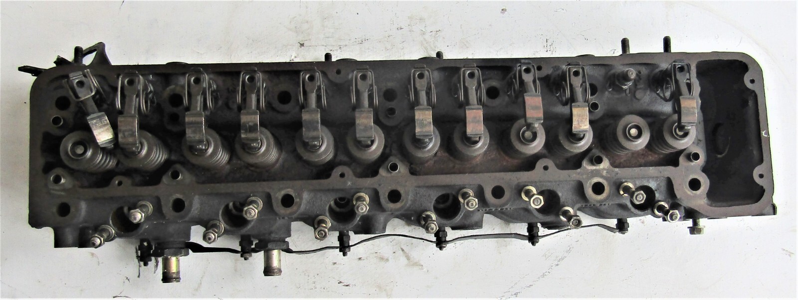 Nissan Engine LD28 2,8cc Cylinder Head With Rocker ARMS Nissan Engine LD28 2,8cc Cylinder Head With Rocker ARMS