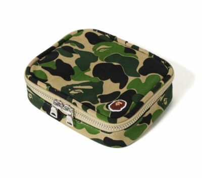 (W)ABC CAMO HAND BAG L A BATHING APE® A BATHING APE Ladies' ABC CAMO HAND BAG – happyjagabee store
