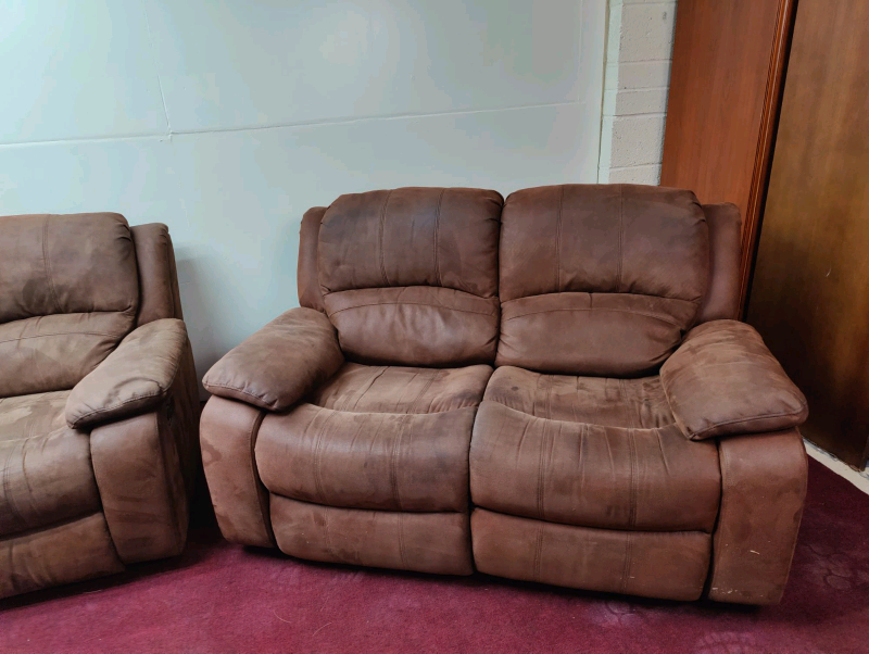 3 2 Seater Leather Recliner Sofa Suite, 3 2 Leather Recliner Sofas Dfs