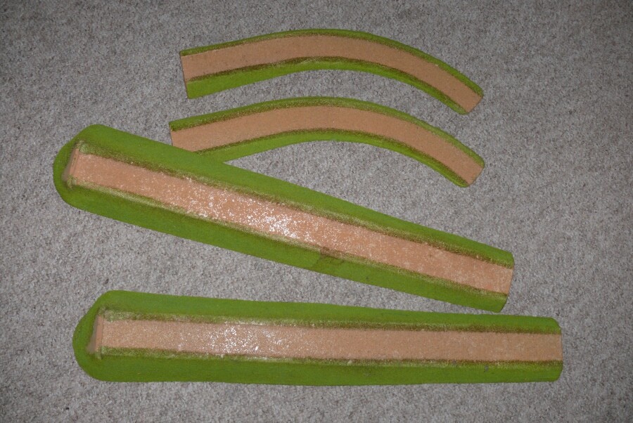 W39 Busch Bahndamm 3306 3311 4 Rampen mit Böschung