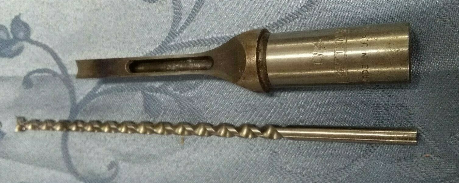 ~~Craftsman Hollow Chisel 9-2420 & Hollow Chisel Bits 9-2422 with boxes~~