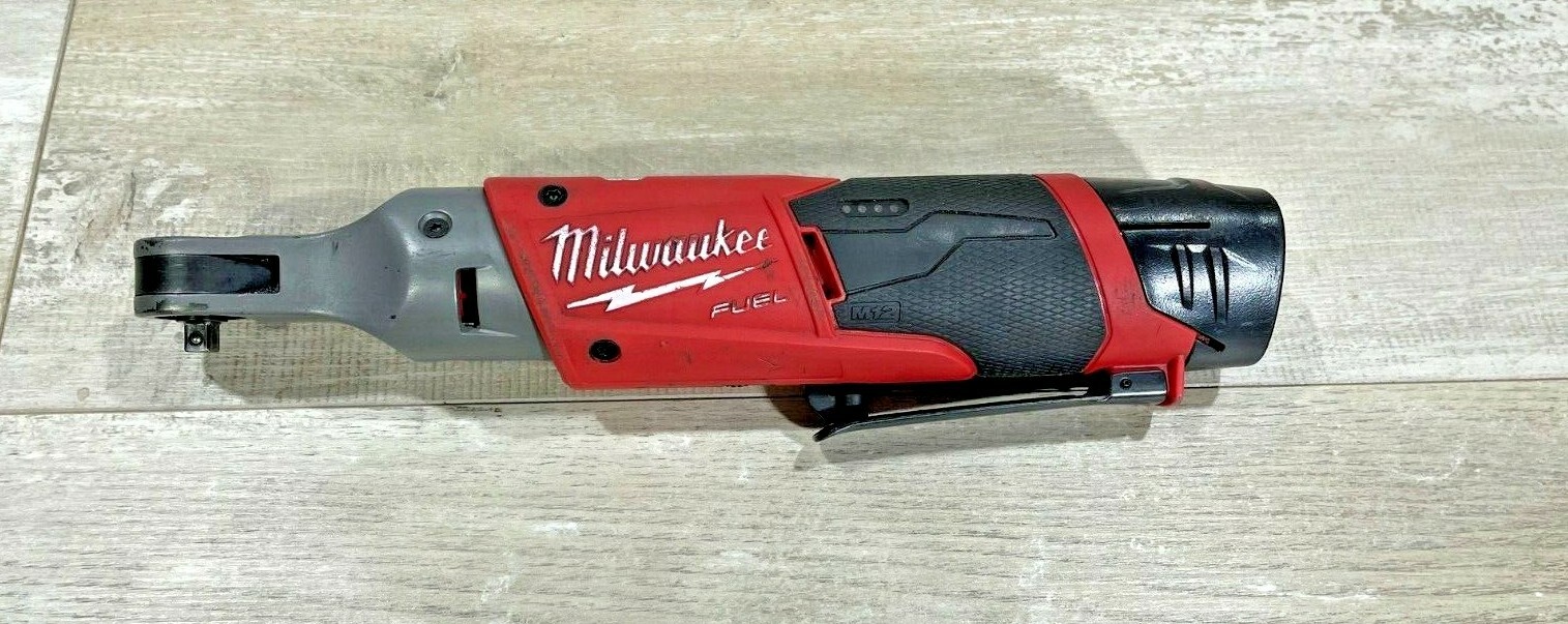 milwaukee-2556-20-m12-fuel-li-ion-1-4-in-cordless-ratchet-w-battery