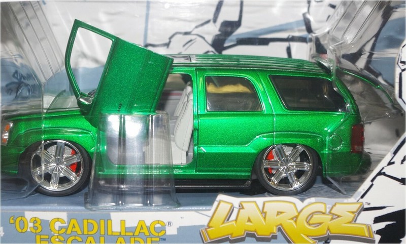 Revell S2577 Cadillac Escalade 03 Ebay