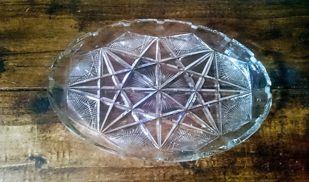 VINTAGE Cut Glass Lead Crystal Oval Serving Platter Dish in Ipswich