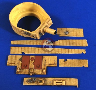 Verlinden 1/35 Point Blank Battle Damaged Tiger I Ausf.E Parts w/Zimmerit 2697