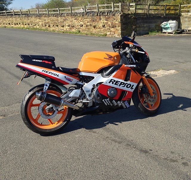 Honda cbr400rr технические характеристики