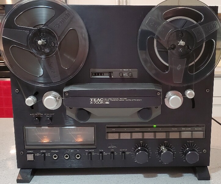 Teac X700R Reel to Reel Tape Recorder belts have been replaced lubed