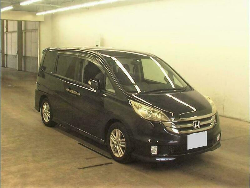 Honda step wagon spada