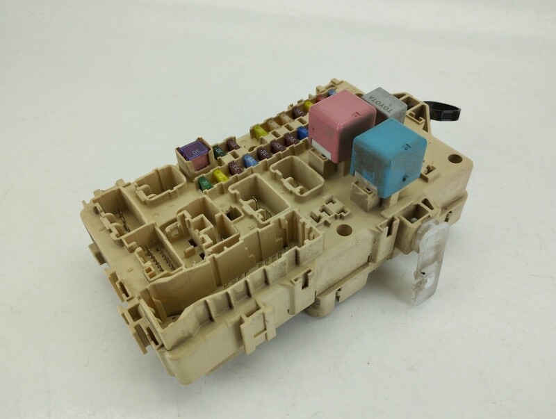 892210f010 Boitier Pyrotechnique Pour Toyota Corolla Verso (R1) 2 2 2004 170637