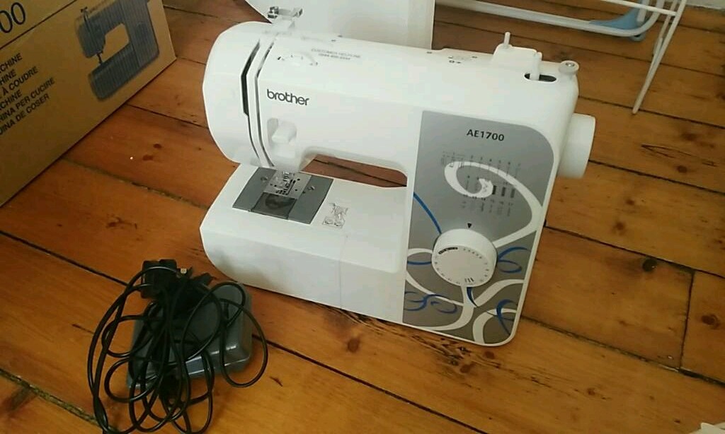 Brother AE1700 Sewing Machine, 17 stitch in Leith Walk, Edinburgh