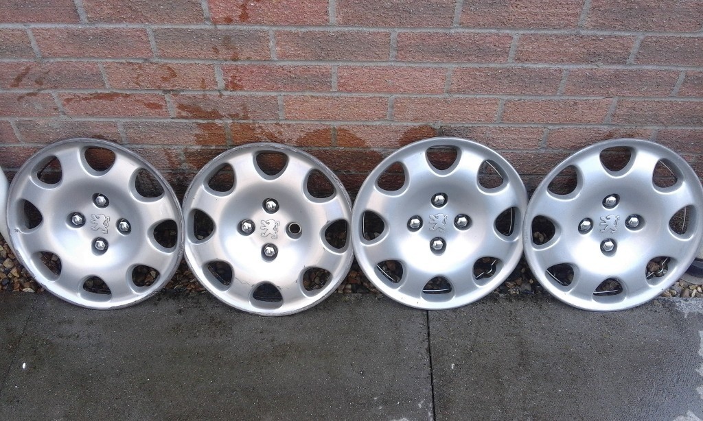 Full Set of 4 Genuine 15