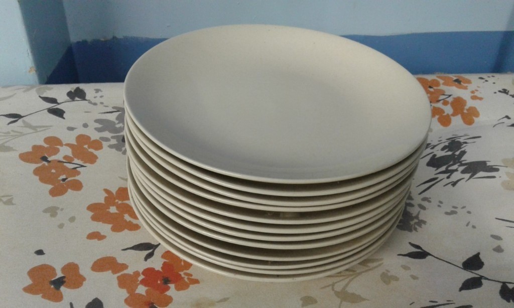Ikea plates x 12 in Stratford, London Gumtree