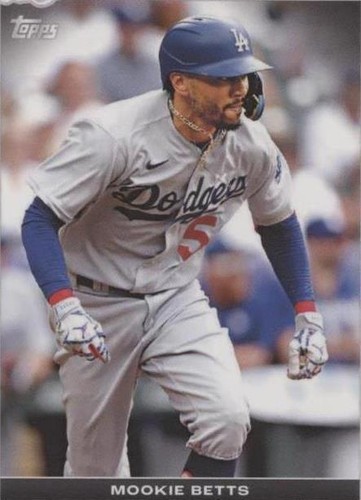 2022 Topps Derek Jeter Call of the Captain - Mookie Betts #8