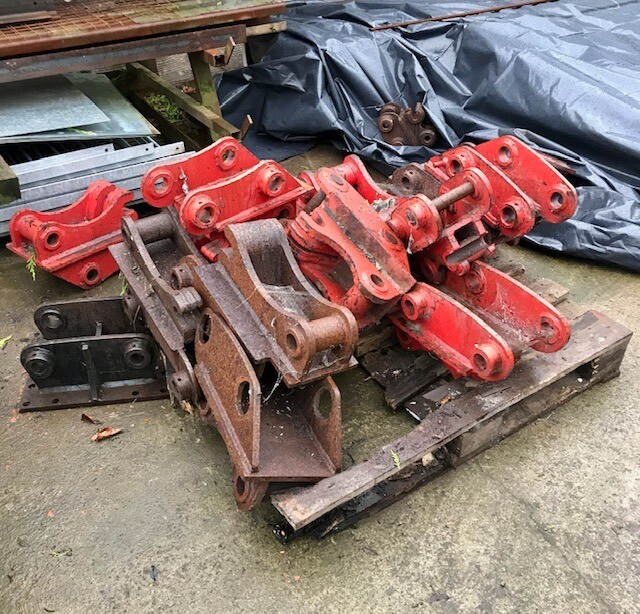 Digger Bucket Hitch in Toomebridge, County Antrim Gumtree
