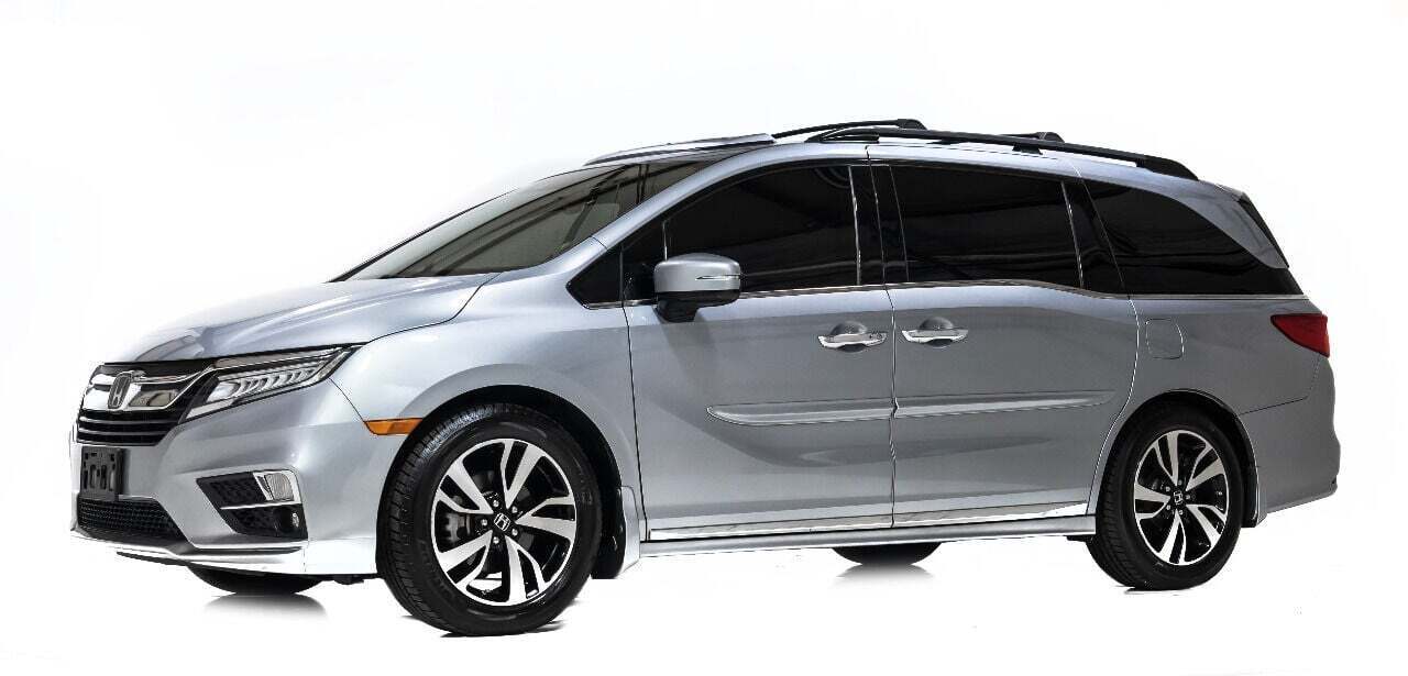 2018 Honda Odyssey Elite 4dr Mini Van