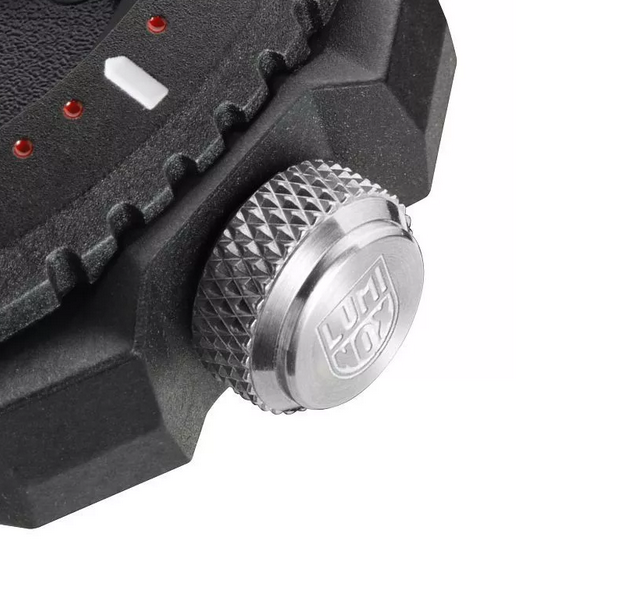 Luminox Men's Watch ICE SAR Artic Sapphire Crystal Black Dial Date XL.1051