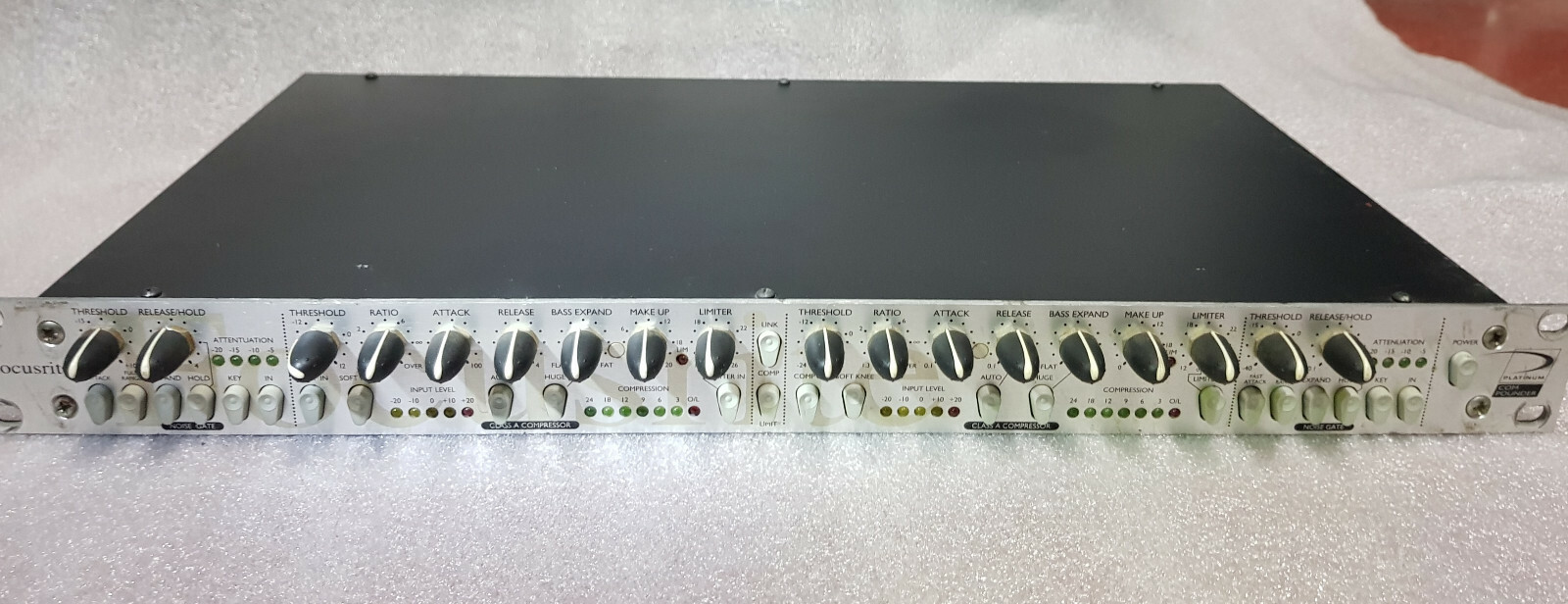 FOCUSRITE PLATINUM Compounder -Compresor/Puerta de Ruido