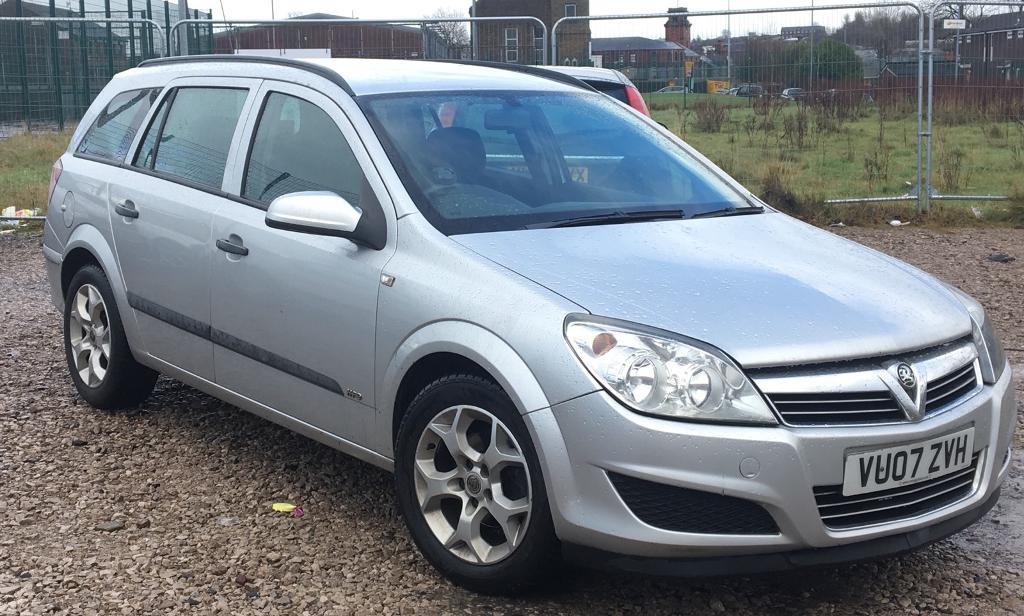 Vauxhall Astra estate 1.7 diesel 10 mot in Stockport, Manchester