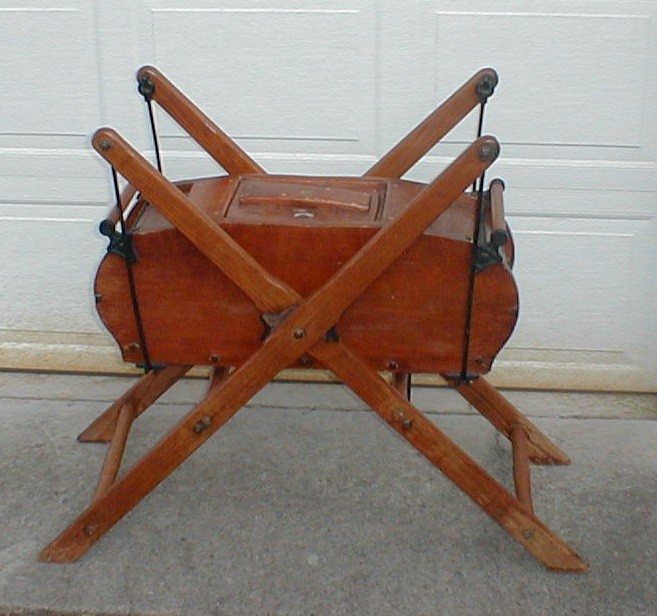 Antique Wooden Butter Churn very early and nice condition