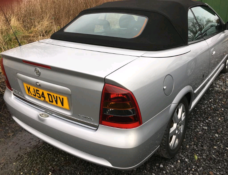 Vauxhall Astra Hardtop Convertible Is This Car Right For You - fy22ekl