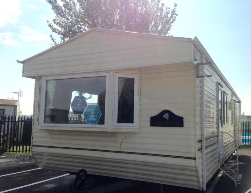 Static Caravan ClactononSea Essex 2 Bedrooms 6 Berth Willerby Bermuda