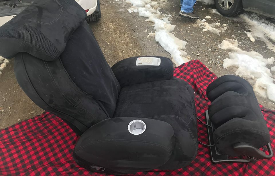 IJoy Turbo 2 Sharper Image Massage Chair & Black Ottoman. Used. No issues