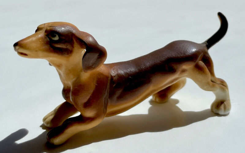 Vintage Lefton Dachshund Dog Running Figurine Ceramic Ears& Tail Up Japan 1960’s