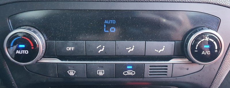 97250c8450 Commande De Climatisation / Chauffage / 126976 Pour Hyundai I20 Activ