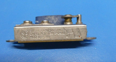 Bilbee Controls B200 B1200 Thermostat - Adjustable Temperature