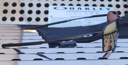 Pre-owned Oakley Savitar 6047-0458 Sunglasses Satn Black Ti/ Prizm Rose Gold Polarized