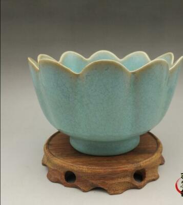 Vases Ru Ware