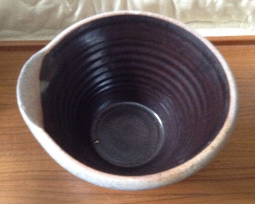 Rowe Pottery Works Salt Glaze Blue HEART Mixing / Baking Bowl 1988