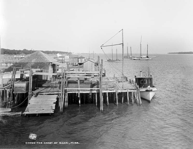 1901 The Coast at Biloxi, Mississippi Vintage Old Photo 8.5" x 11" Reprint