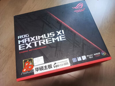ASUS ROG Maximus XI Extreme Z390 64GB Turbo Boost 2.0 Motherboard