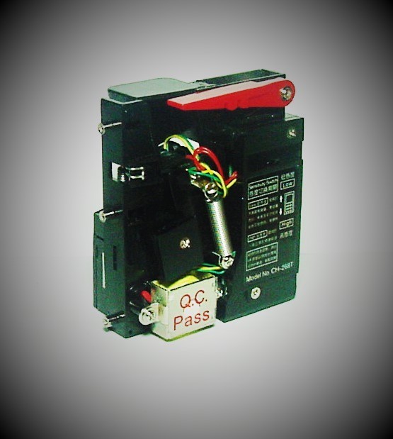 1 COIN ANALYZE & POWER SUPPLY WITH HOLDER AND 2 CONTAINERS & 25 ROLLS OF PENNIES