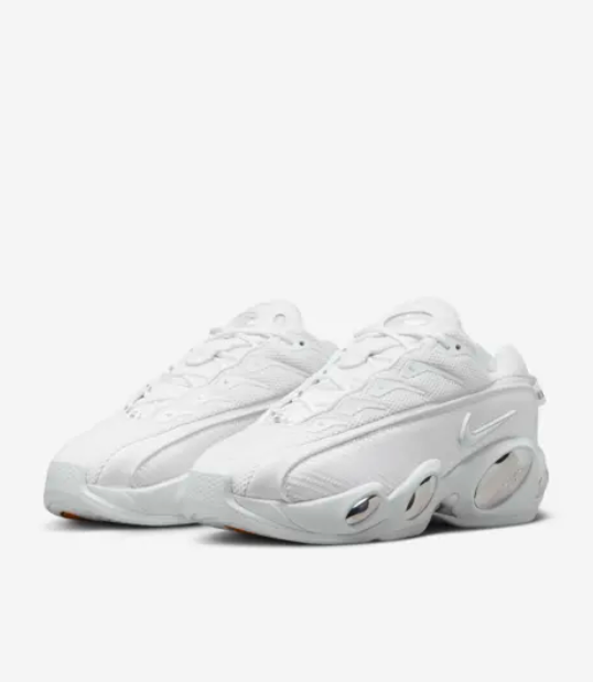 NIKE NIKE X DRAKE NOCTA GLIDE TRIPLE WHITE DM0879-100