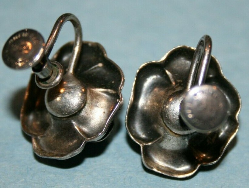 Vintage Danecraft Sterling Silver Flower/Rose screw back earrings
