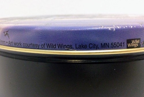 Wild Wings Holiday Sleigh Ride by Sam Timm 2004 Round EMPTY Tin Canister