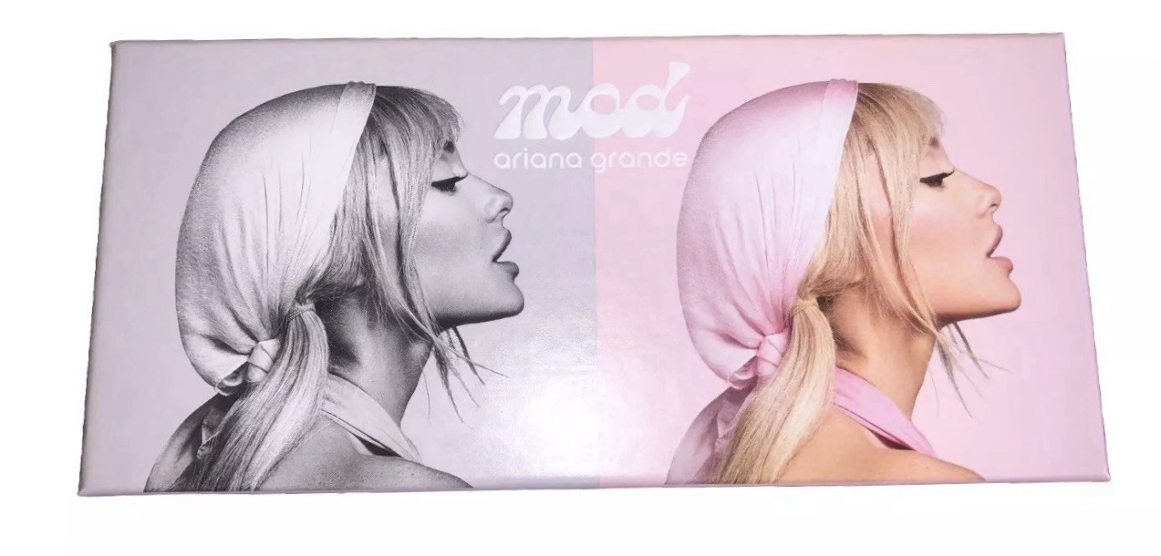 ArianaGrande “MOD Duo Set” E.D.P 30ml Ariana Grande Mod Duo Eau De Parfum 2-Pc Gift Set, Color