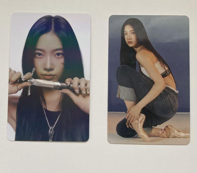 ルセラフィム カズハ weversecon ウィバコン ユニフォーム トレカ LE SSERAFIM UNFORGIVEN Weverse japan KAZUHA OFFICIAL PHOTO