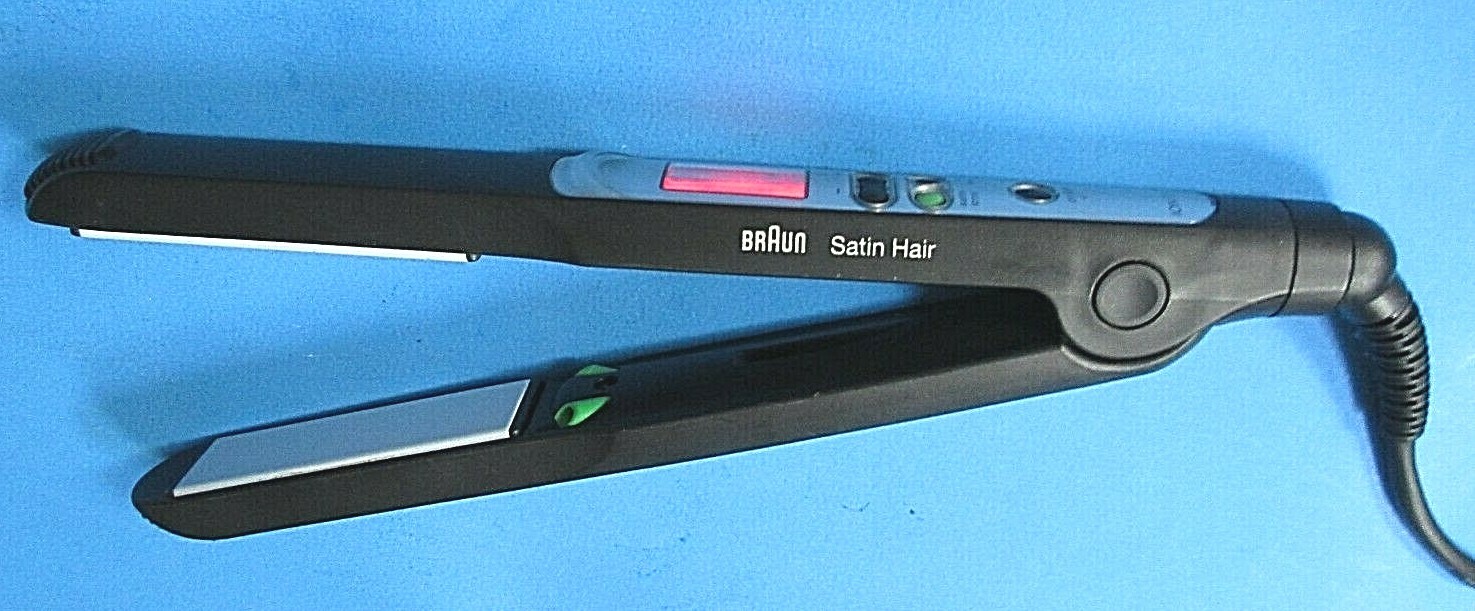 Braun Satin Hair 3 Straightener Type 3546 with USA Adapter