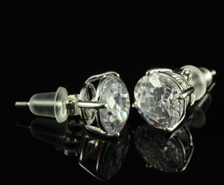 Round Cut Basket Silver Set CZ Stud Unisex Men 6MM 1.4C
