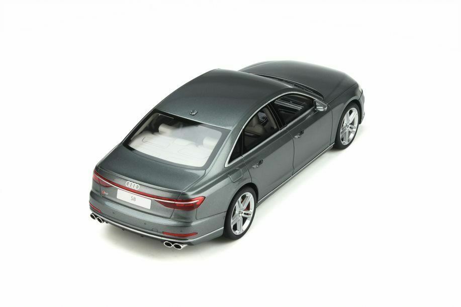 Audi S8 1/18 ダークグレー スケールモデル Audi S8 1/18 ダークグレー スケールモデル