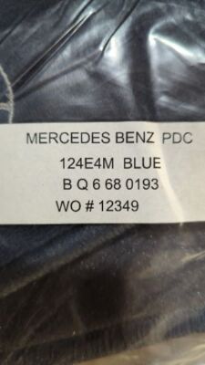 New OEM Genuine Mercedes Floor Mats 1987-1995 124 Body 4Matic Blue 4pc BQ6680193