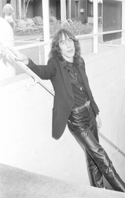 Todd Rundgren Photo SINGER BAND etc OLD MUSIC PHOTO 11