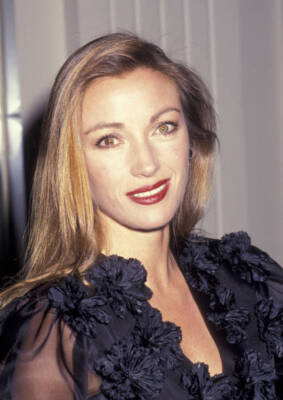 Jane Seymour at 43rd Writers Guild of America Awards on March 20 1- Old Photo 2