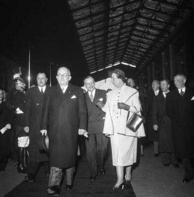 Vincent Auriols return from London Gare du Nord March 11 1950 Paris Old Photo